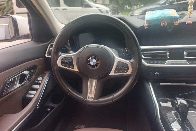 Used BMW 3 Series 2020 325Li M Sport Package Steering Wheel