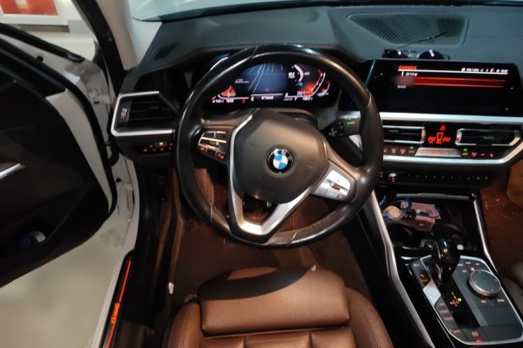 Used BMW 3 Series 2020 325Li First Edition Steering Wheel