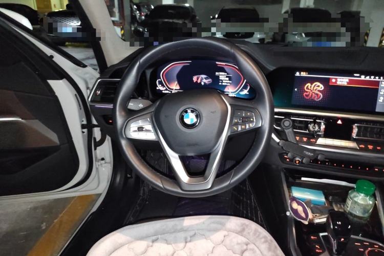 Used BMW 3 Series 2020 325Li First Edition Steering Wheel