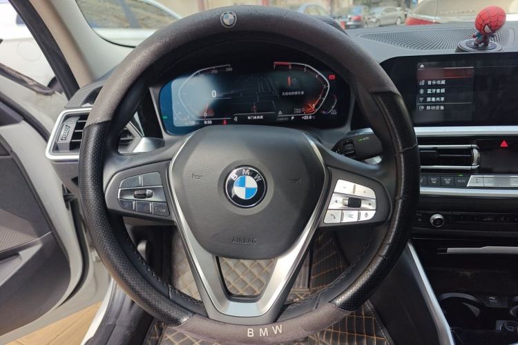 Used BMW 3 Series 2020 325Li First Edition Steering Wheel