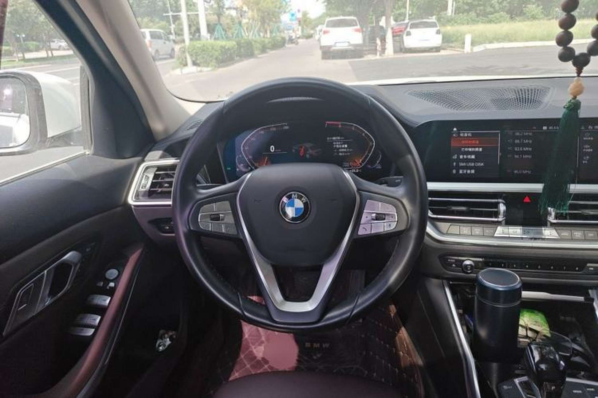 Used BMW 3 Series 2020 325Li First Edition Steering Wheel