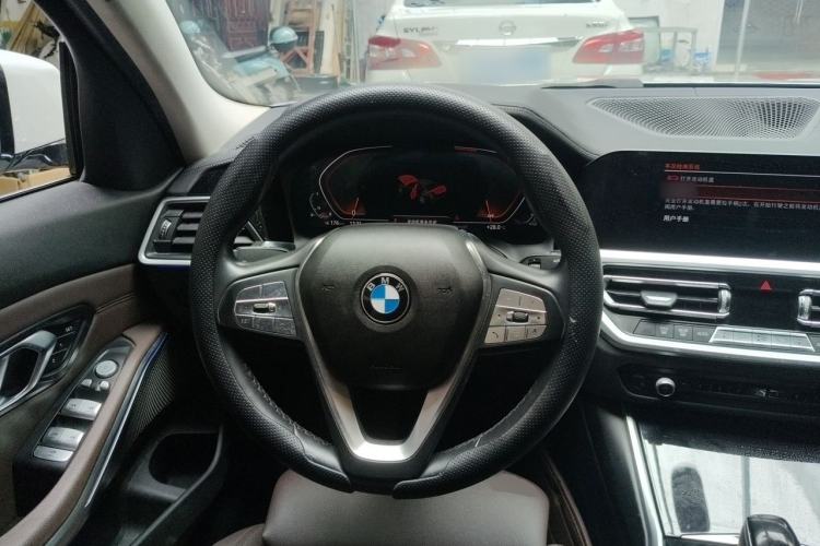 Used BMW 3 Series 2020 325Li First Edition Steering Wheel