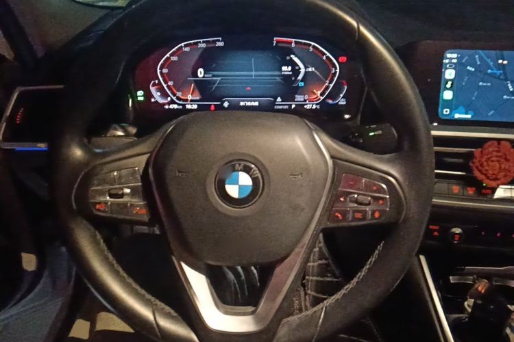 Used BMW 3 Series 2020 325Li First Edition Steering Wheel