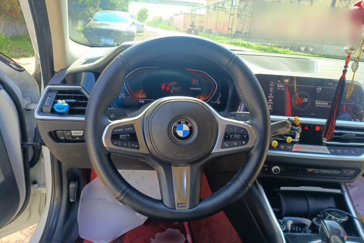 Used BMW 3 Series 2020 325Li M Sport Package Steering Wheel