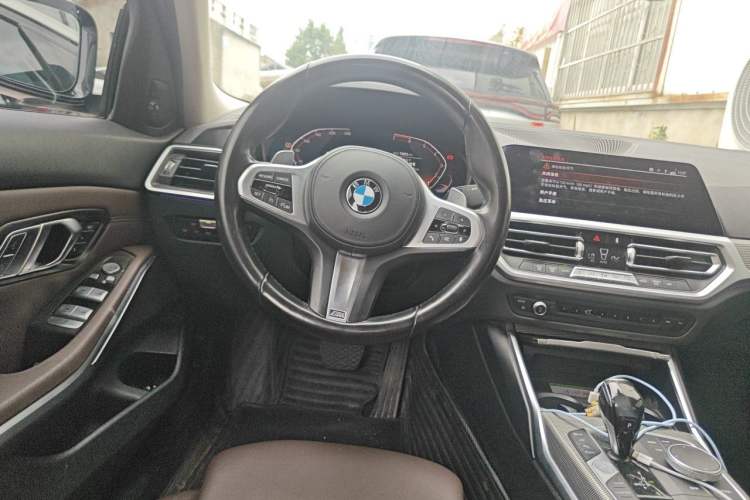 Used BMW 3 Series 2020 325Li M Sport Night Edition Package Steering Wheel