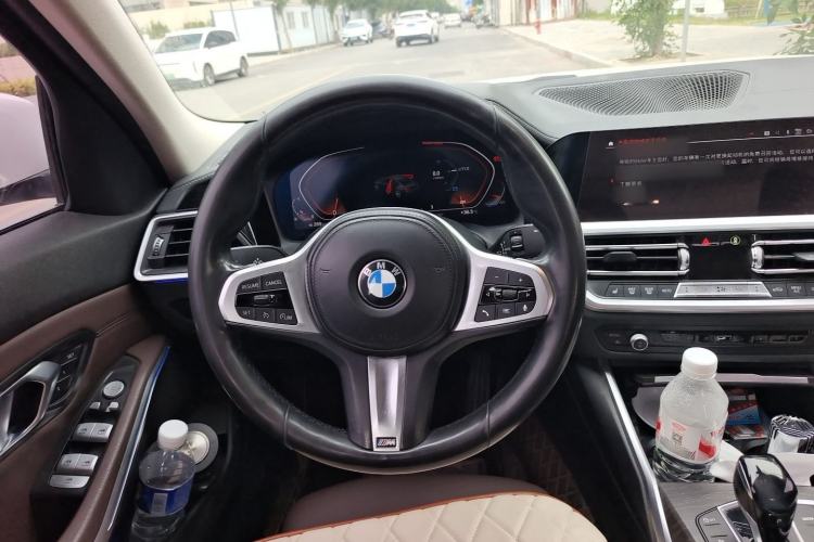 Used BMW 3 Series 2020 325i M Sport Package Steering Wheel