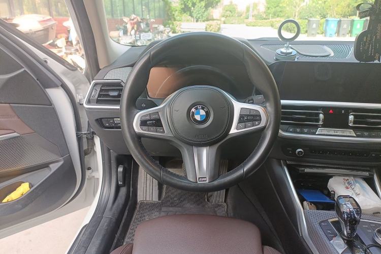 Used BMW 3 Series 2020 325Li M Sport Package Steering Wheel
