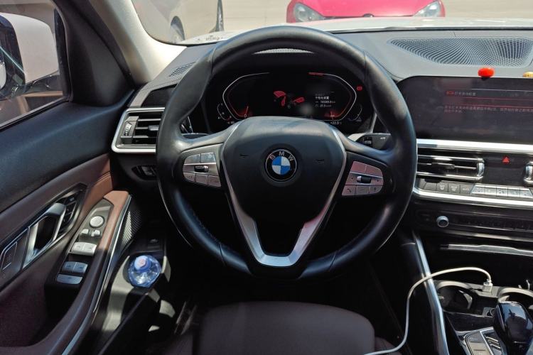 Used BMW 3 Series 2020 325Li First Edition Steering Wheel