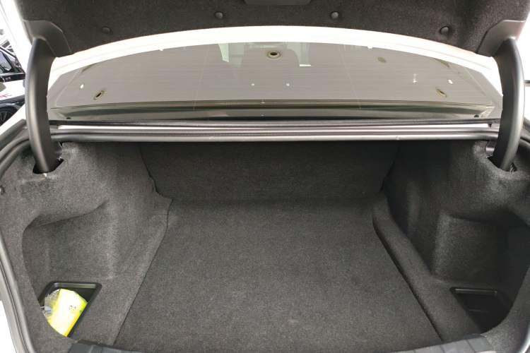 Used BMW 3 Series 2020 Restyled 325Li M Sport Package Trunk