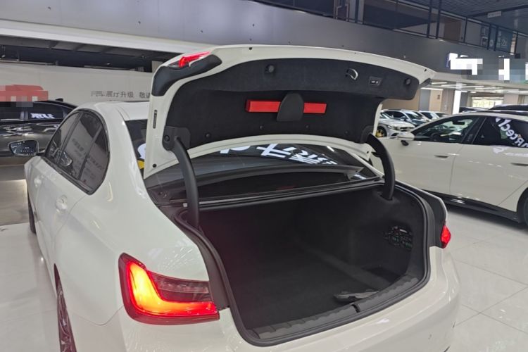 Used BMW 3 Series 2020 325Li First Edition Trunk