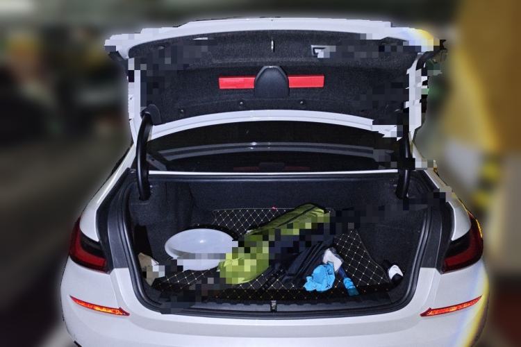 Used BMW 3 Series 2020 320Li M Sport Package Trunk