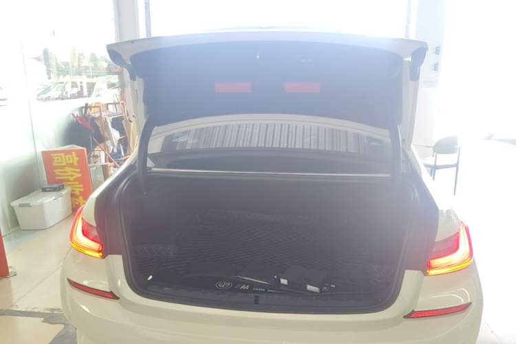Used BMW 3 Series 2020 Facelifted 325i M Sport Package Trunk