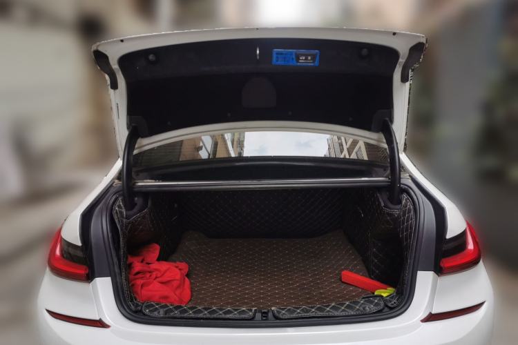 Used BMW 3 Series 2020 320Li M Sport Package Trunk