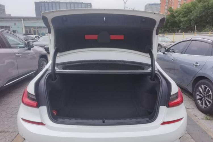 Used BMW 3 Series 2020 Facelifted 325Li M Sport Night Edition Package Trunk