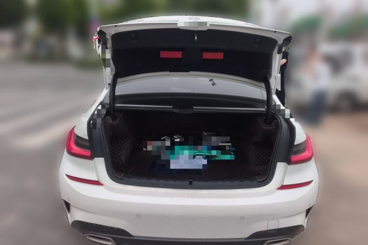 Used BMW 3 Series 2020 320Li M Sport Package Trunk