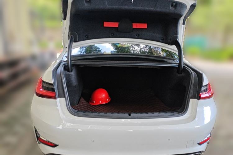 Used BMW 3 Series 2020 325Li First Edition Trunk