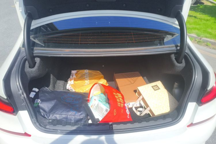 Used BMW 3 Series 2020 325Li M Sport Package Trunk