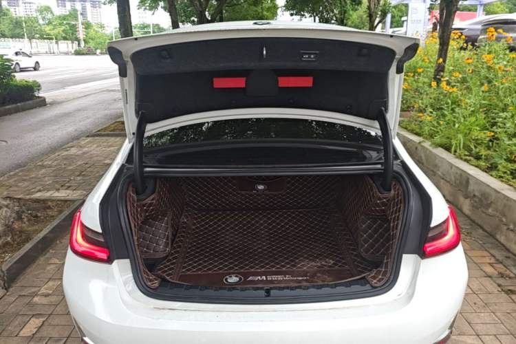Used BMW 3 Series 2020 325Li First Edition Trunk