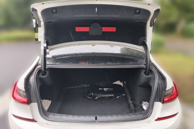 Used BMW 3 Series 2020 325Li First Edition Trunk