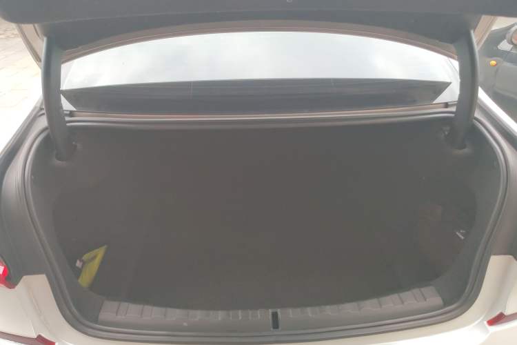 Used BMW 3 Series 2020 Facelift 325Li First Edition Trunk