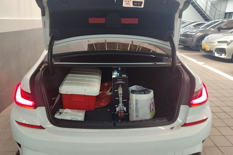 Used BMW 3 Series 2020 Facelifted 325Li M Sport Night Edition Package Trunk