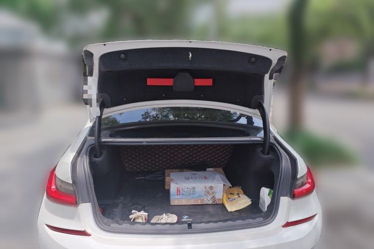 Used BMW 3 Series 2020 320Li M Sport Package Trunk