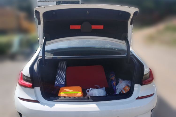 Used BMW 3 Series 2020 Restyled 325i M Sport Night Edition Package Trunk