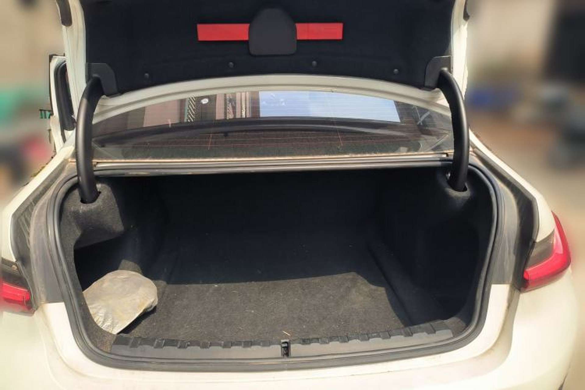 Used BMW 3 Series 2020 320i Sport Package Trunk