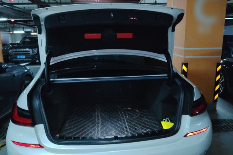 Used BMW 3 Series 2020 Restyled 325Li M Sport Package Trunk