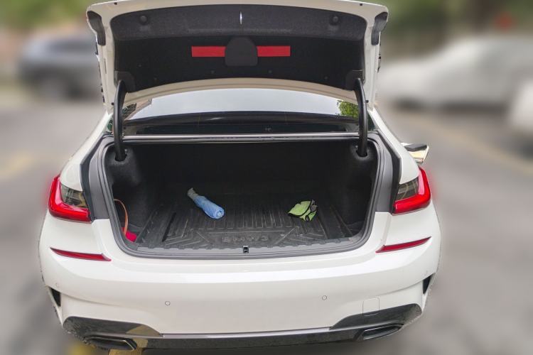 Used BMW 3 Series 2020 Facelifted 325Li M Sport Night Edition Package Trunk