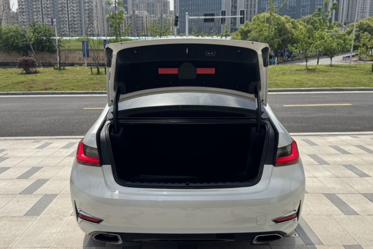 Used BMW 3 Series 2020 325Li First Edition Trunk