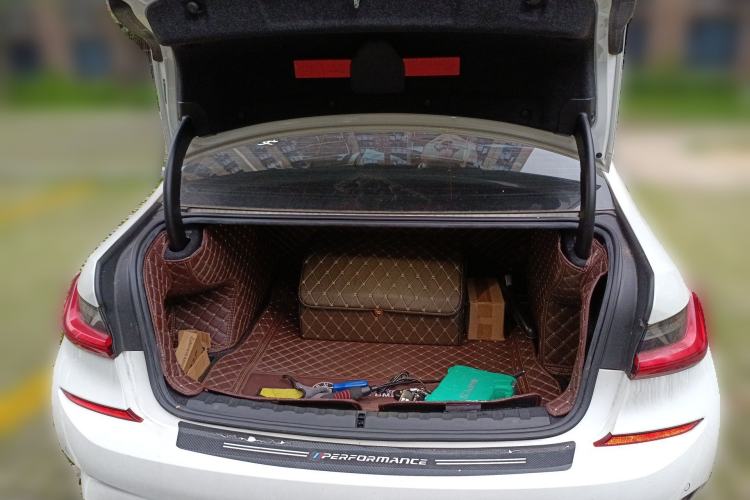 Used BMW 3 Series 2020 320Li M Sport Package Trunk