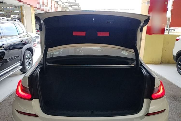 Used BMW 3 Series 2020 Restyled 325Li M Sport Package Trunk