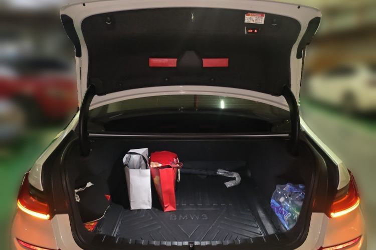 Used BMW 3 Series 2020 325Li M Sport Package Trunk