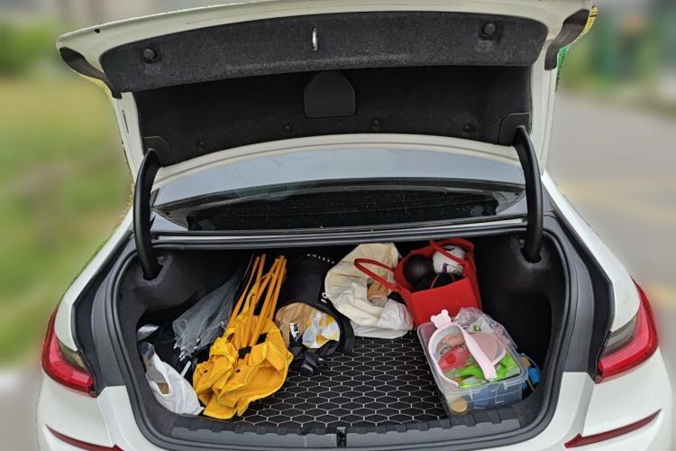 Used BMW 3 Series 2020 325Li M Sport Package Trunk