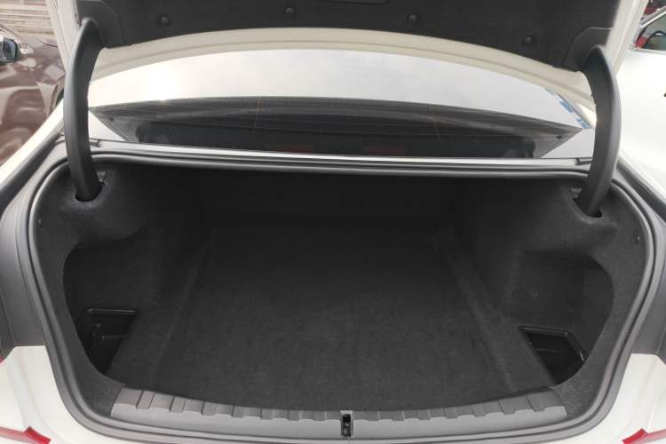 Used BMW 3 Series 2020 Restyled 325Li M Sport Package Trunk