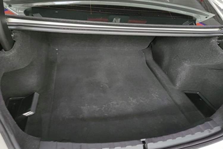 Used BMW 3 Series 2020 Restyled 325Li M Sport Package Trunk