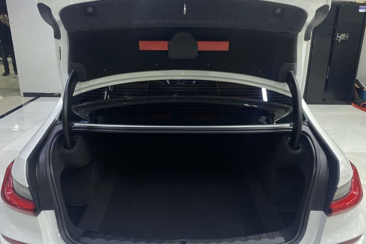 Used BMW 3 Series 2020 320Li M Sport Package Trunk