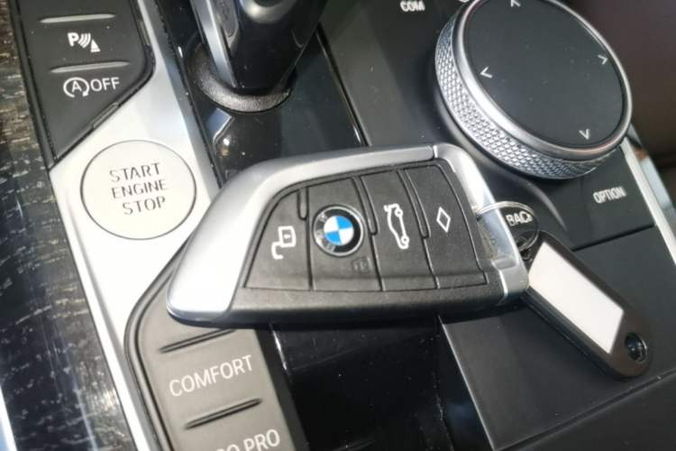 Used BMW 3 Series 2020 Restyled 325Li M Sport Package Vehicle Key