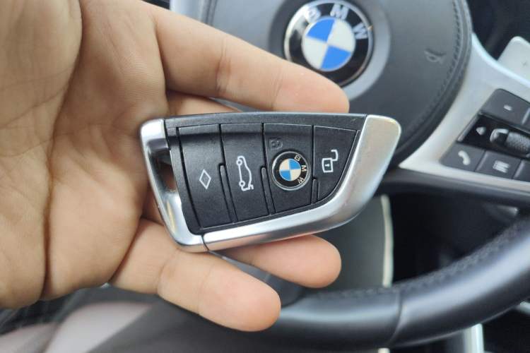 Used BMW 3 Series 2020 Facelifted 325Li M Sport Night Edition Package Vehicle Key