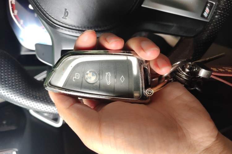 Used BMW 3 Series 2020 Facelifted 325Li M Sport Night Edition Package Vehicle Key