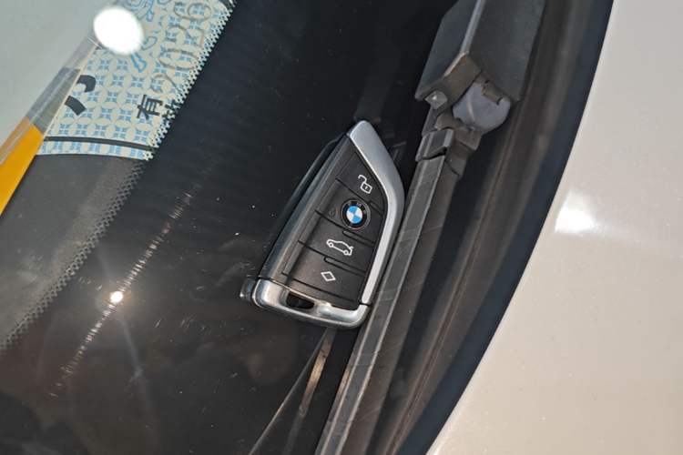 Used BMW 3 Series 2020 325Li First Edition Vehicle Key