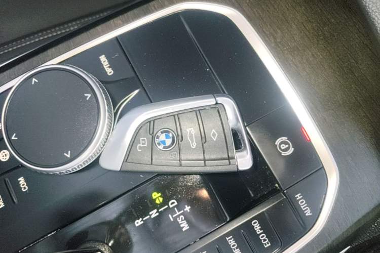 Used BMW 3 Series 2020 Facelifted 325i M Sport Package Vehicle Key