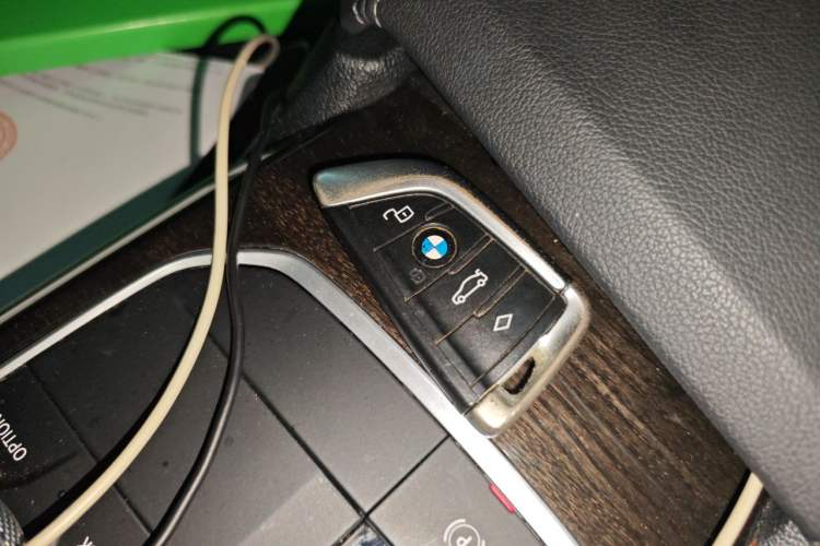 Used BMW 3 Series 2020 Restyled 325Li M Sport Package Vehicle Key