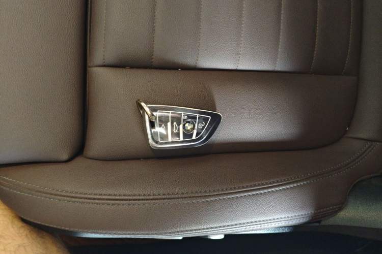 Used BMW 3 Series 2020 325Li M Sport Package Vehicle Key