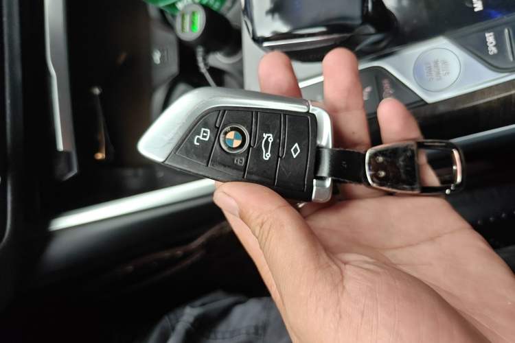 Used BMW 3 Series 2020 325Li M Sport Package Vehicle Key