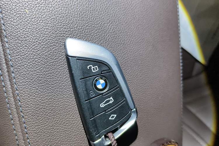 Used BMW 3 Series 2020 325Li First Edition Vehicle Key