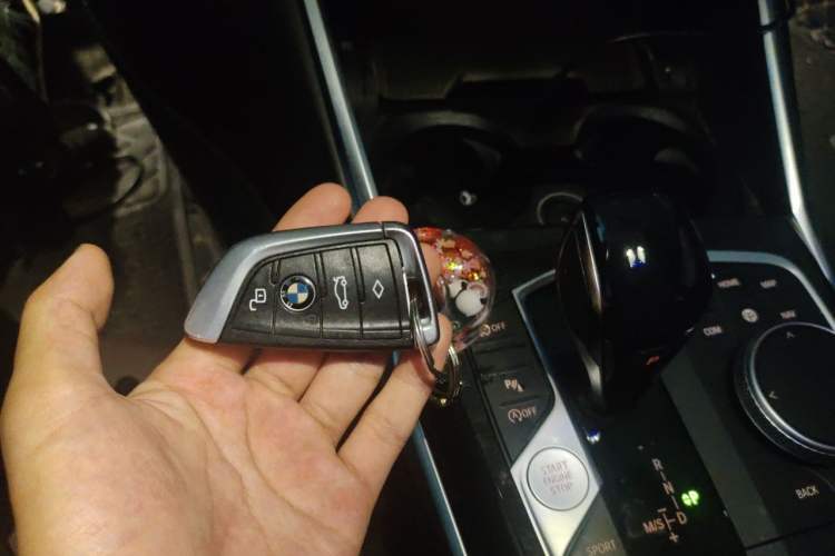 Used BMW 3 Series 2020 Restyled 325Li M Sport Package Vehicle Key