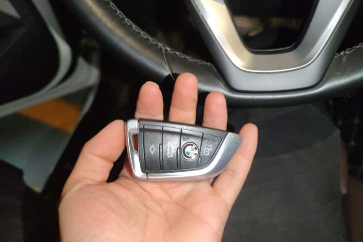 Used BMW 3 Series 2020 325Li First Edition Vehicle Key
