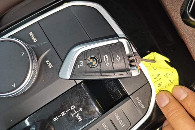 Used BMW 3 Series 2020 325Li First Edition Vehicle Key